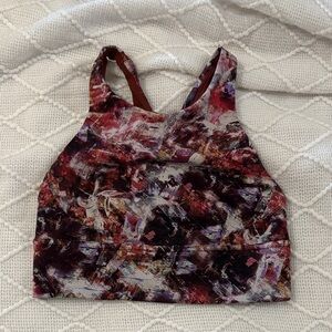 Lululemon sports bra